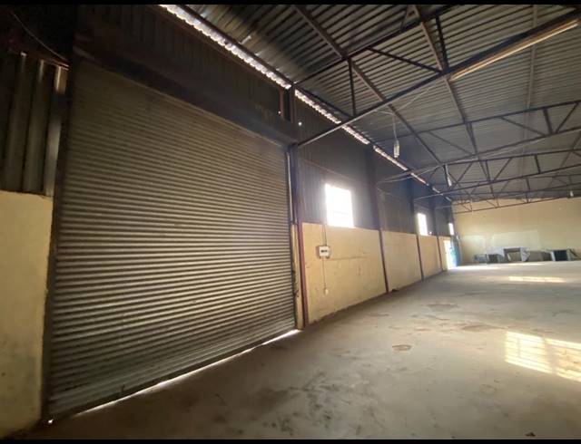 500M² WAREHOUSE TO LET IN EIKENHOF